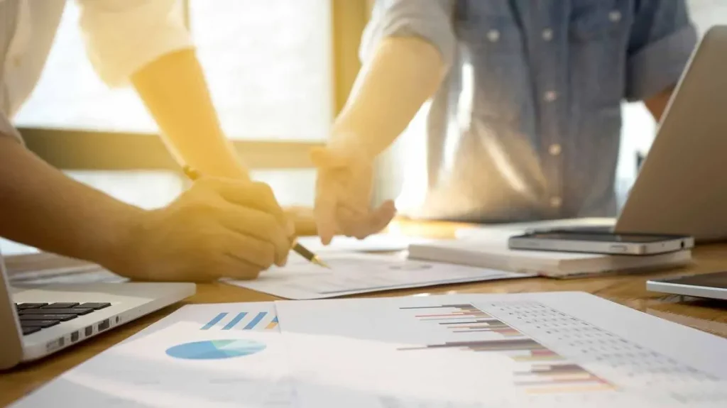 why is how to choose the right business structure important?